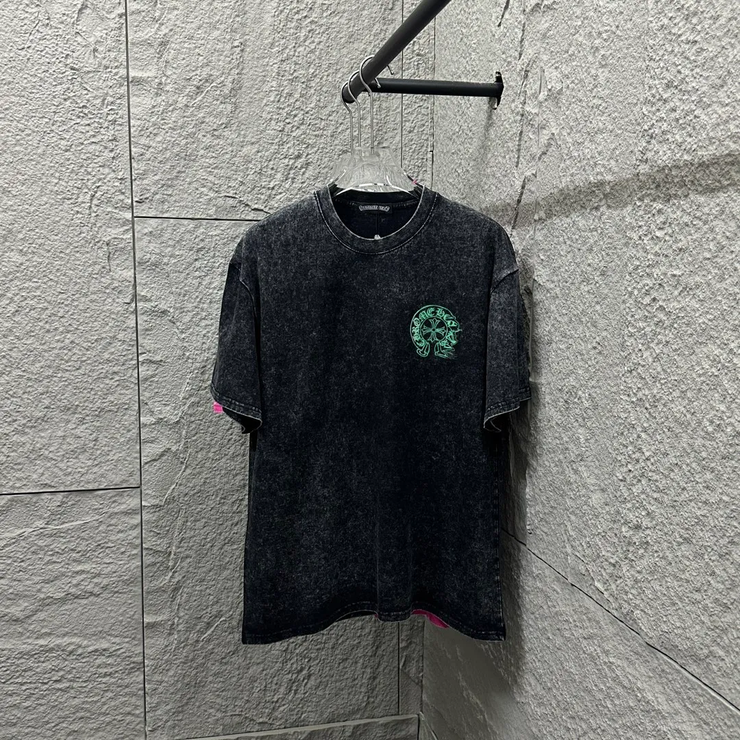 🅿️180 CH* Crow Heart* 2025 spring and summer new style Snowflake distressed washed retro round neck short sleeves Chest and front logo Horseshoe print Customized fabric Short-sleeved T-shirt Unisex Size: S M L XL XXL Color: Snowflake Black Snowflake Gray Snowflake Pink Snowflake Blue